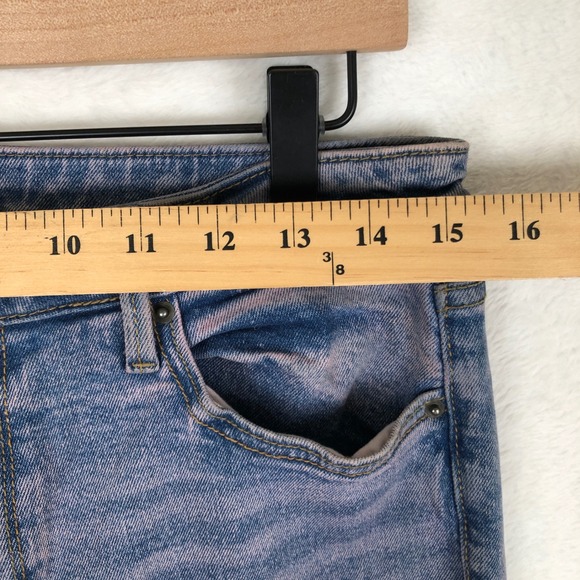 DRIFTWOOD Colette Embroidered Floral Straight Leg Jeans Women's 30x26 Crop Cuff - Picture 8 of 12